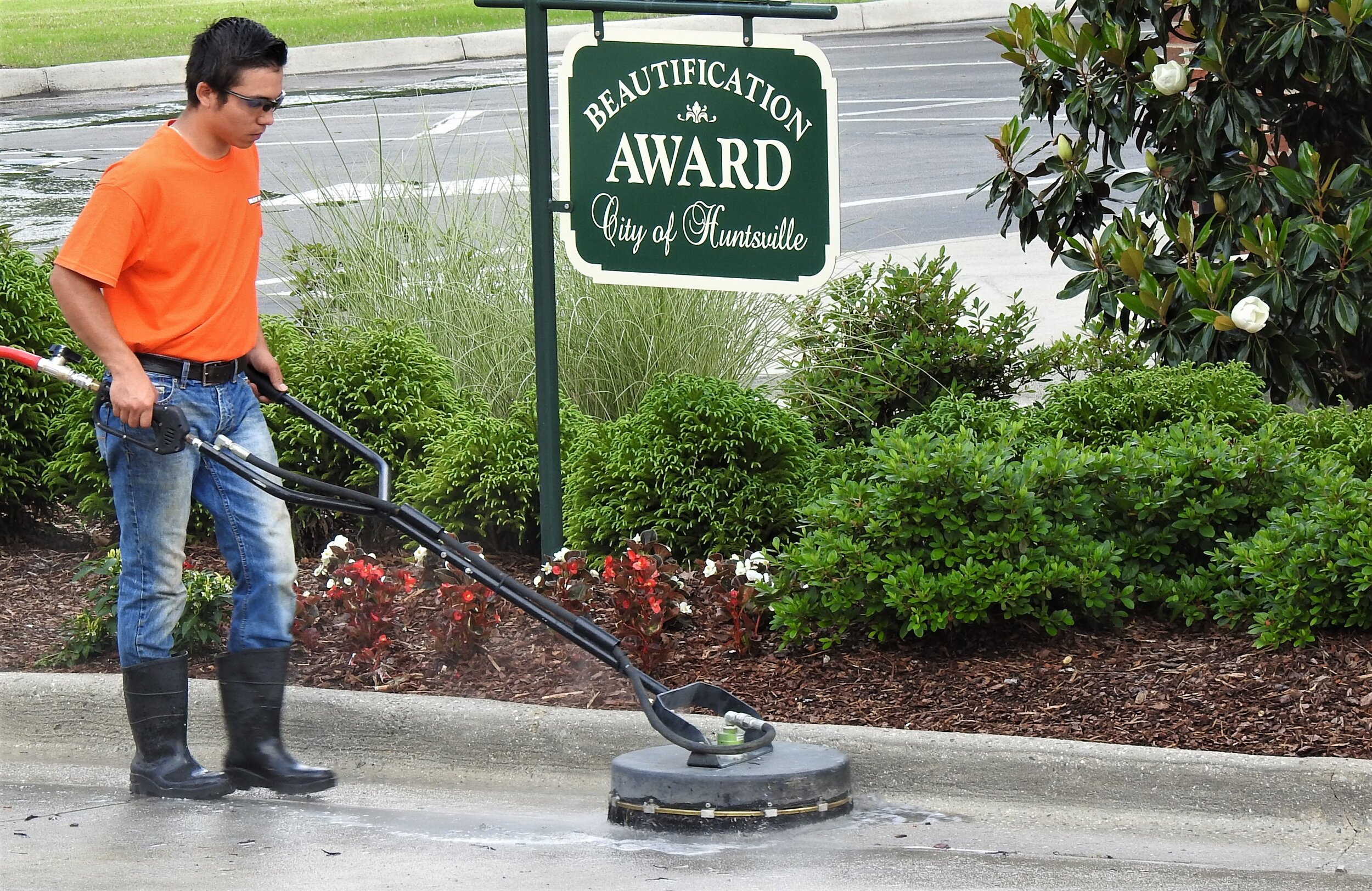 Huntsville Pressure Washing Service.jpg